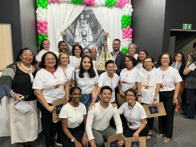 Fundação Cultural do Pará recebe a visita da imagem peregrina de Nossa Senhora de Nazaré 