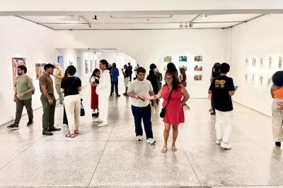 notícia: Exposição “Paralelos: do interior ao subúrbio” é aberta ao público na Galeria Theodoro Braga