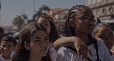Cine Líbero Luxardo estreia 'A Hora do Recreio' premiado documentário sobre a educação no Brasil